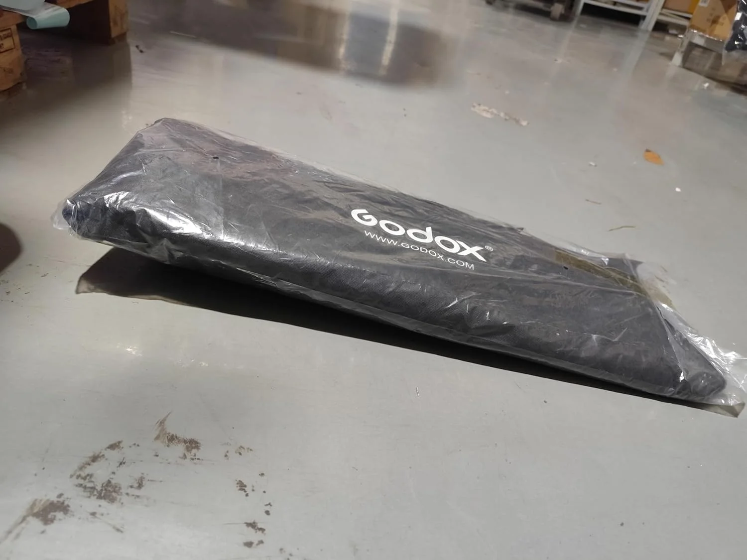 گرید سافت باکس Godox با مانت بوونز و حلقه آلومینیومی 60X90 سانتی متر