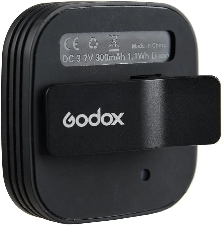 نور ویدئویی کوچک Godox LEDM32، چراغ سلفی LED دوربین گوشی هوشمند با باتری لیتیومی داخلی برای آیفون، آیپد، سامسونگ و انواع گوشی های عکاسی نور ویدئویی کوچک Godox LEDM32، چراغ سلفی LED دوربین گوشی هوشمند با باتری لیتیومی داخلی برای آیفون، آیپد، سامسونگ و انواع گوشی های عکاسی