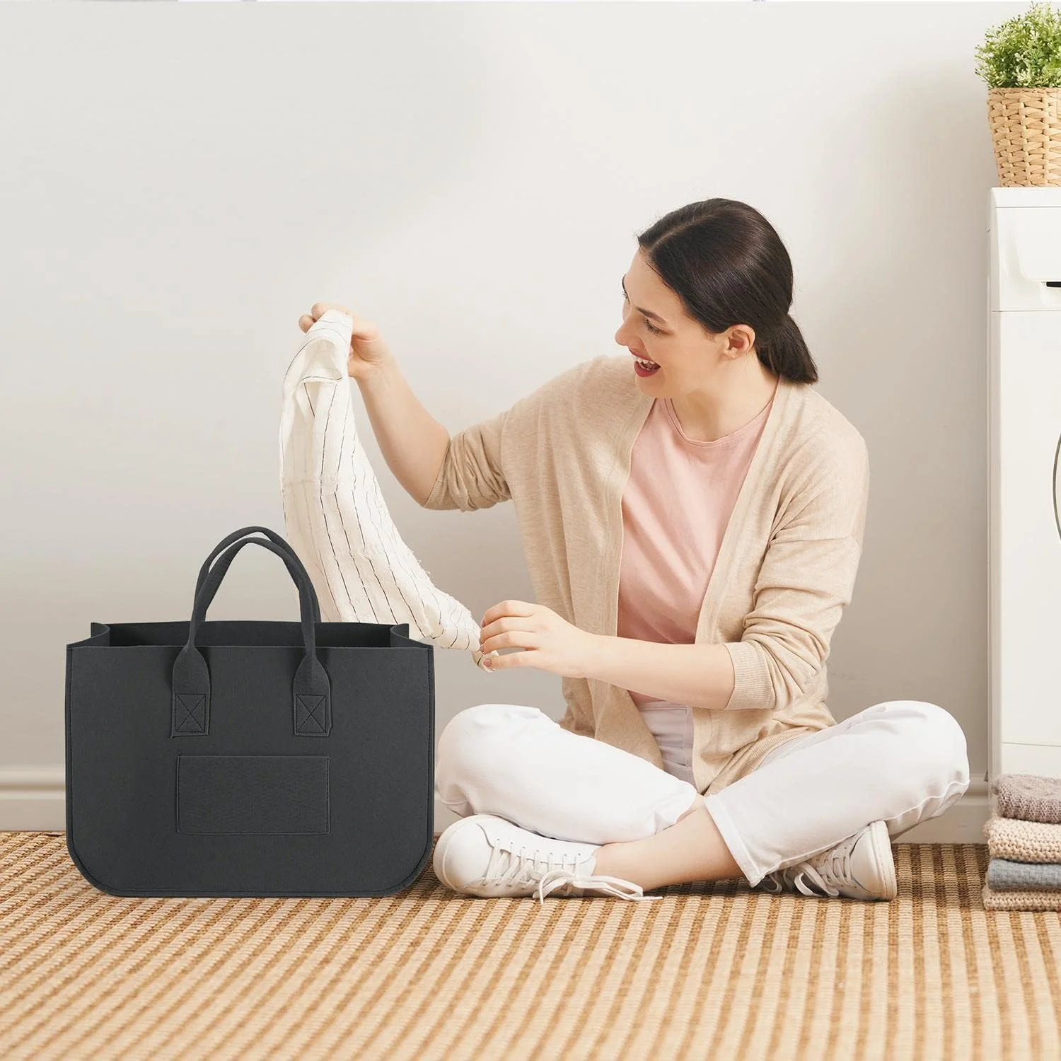 بسته 2 عددی سبد ذخیره سازی نمدی Vinsani، کیف های بزرگ تاشو چند منظوره با دسته های محکم، سبد لباسشویی، کیف خرید، کیف ذخیره سازی برای هیزم، اسباب بازی، کتاب، لباس، روزنامه - مشکی