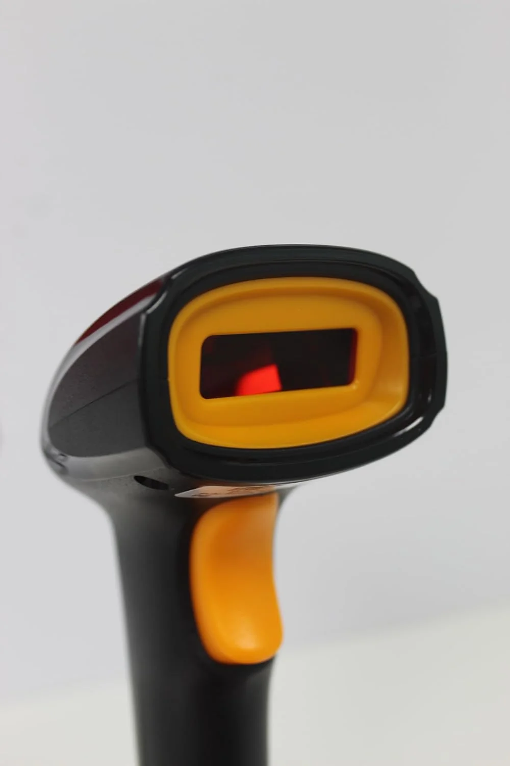 اسکنر بارکد تک بعدی آستراپوس مدل Pos به همراه سیم و پایه | بارکد خوان | USB سیمی | سازگار با سیستم کامپیوتری | مناسب برای سوپرمارکت، خرده فروشی، کتابخانه، لجستیک، انبار رستوران