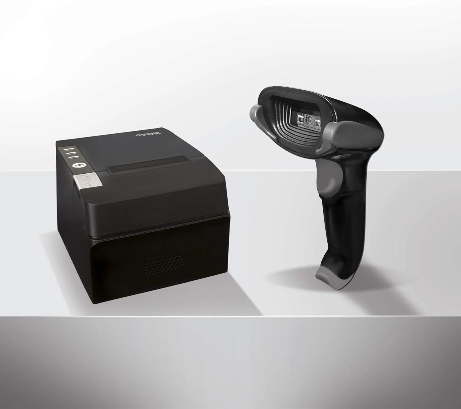 سیستم فروشگاهی OSCAR با پردازنده Core i5، رم 4 گیگابایت، حافظه SSD 128 گیگابایت | ترمینال POS لمسی 15 اینچی + چاپگر رسید 80 میلی‌متری + کشوی پول 5 اسکناس 8 سکه + بارکد اسکنر 1D (بدون نرم افزار POS)