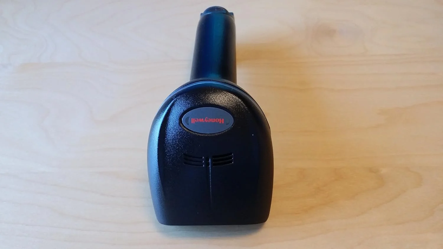 اسکنر بارکد لیزری بلوتوث بی سیم Honeywell 1902GSR، شامل پایه و سیم USB اسکنر بارکد لیزری بلوتوث بی سیم Honeywell 1902GSR، شامل پایه و سیم USB