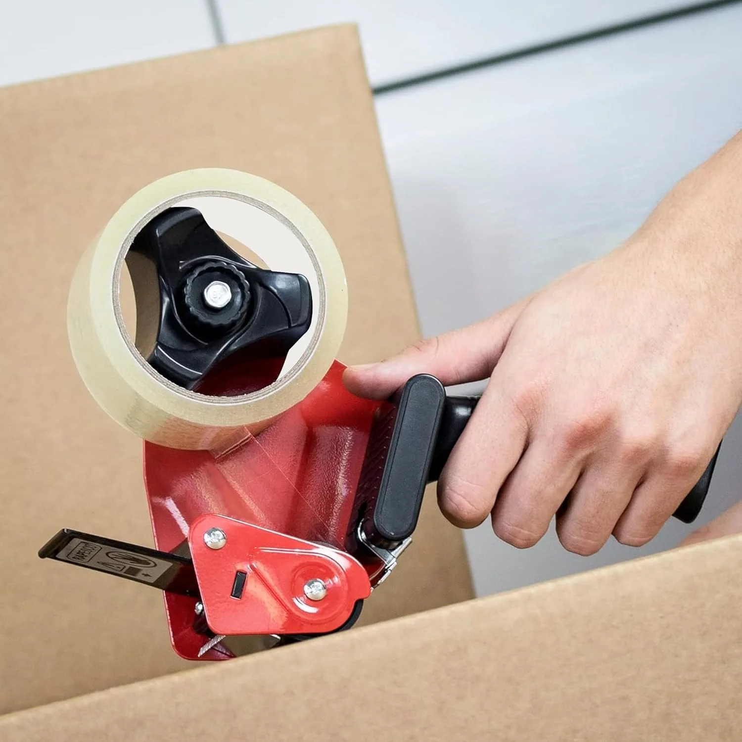 نوار چسب بسته بندی شفاف HOOJO® - 2 اینچ x 50 یارد، نوار بسته بندی چسبی سنگین برای مهر و موم کردن جعبه ها، بسته ها، کیسه های پستی و کارتن های اسباب کشی - نوار قوی اداری و حمل و نقل (6 رول، 2 اینچ x 50 یارد) نوار چسب بسته بندی شفاف HOOJO® - 2 اینچ x 50 یارد، نوار بسته بندی چسبی سنگین برای مهر و موم کردن جعبه ها، بسته ها، کیسه های پستی و کارتن های اسباب کشی - نوار قوی اداری و حمل و نقل (6 رول، 2 اینچ x 50 یارد)