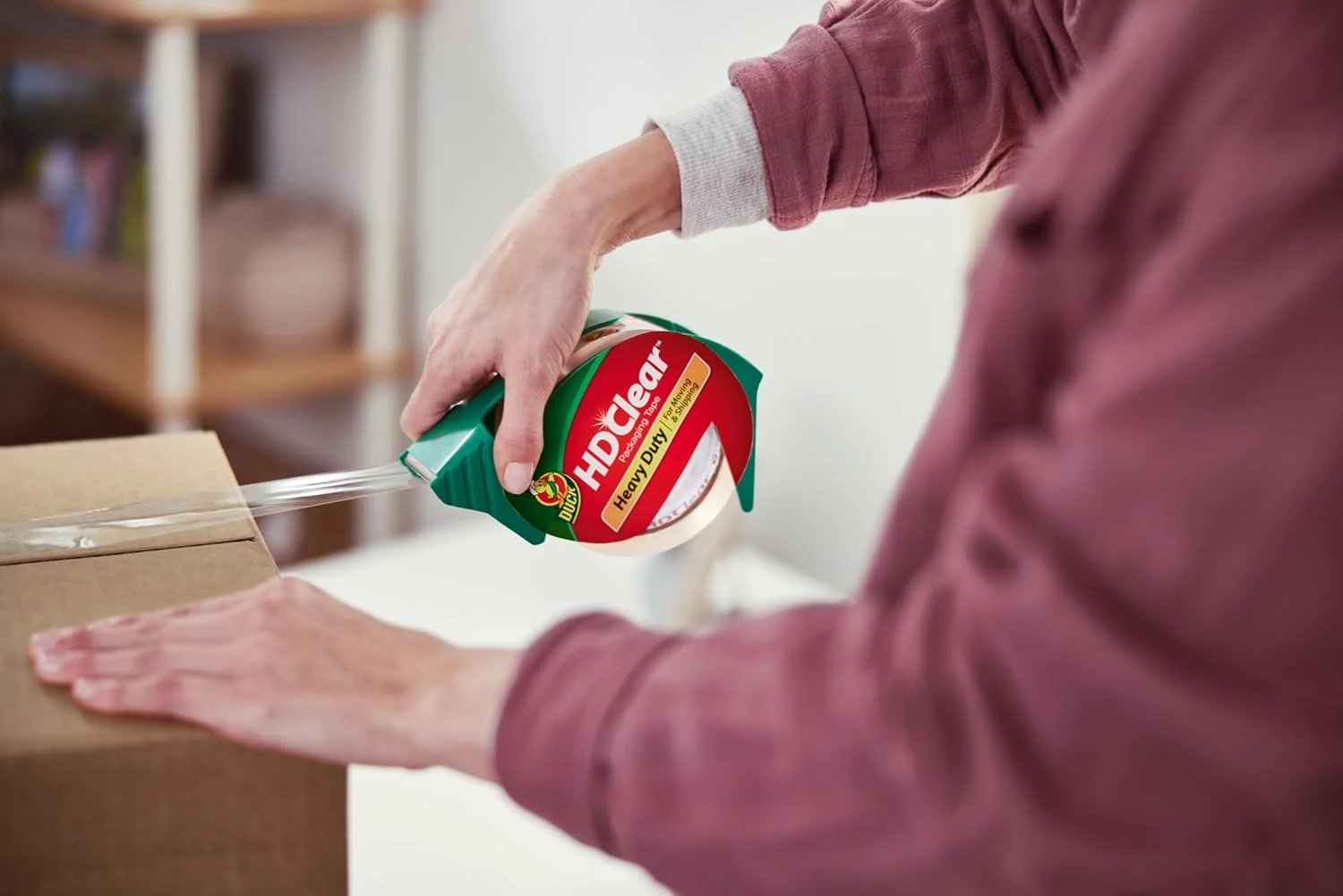 نوار چسب بسته بندی شفاف Duck HD - 1 رول - نوار بسته بندی سنگین برای حمل و نقل، پست، اسباب کشی و انبار - شفاف، نوارهای چسب بسته بندی قوی برای جعبه ها - 1.88 اینچ در 54.6 یارد (297438) نوار چسب بسته بندی شفاف Duck HD - 1 رول - نوار بسته بندی سنگین برای حمل و نقل، پست، اسباب کشی و انبار - شفاف، نوارهای چسب بسته بندی قوی برای جعبه ها - 1.88 اینچ در 54.6 یارد (297438)