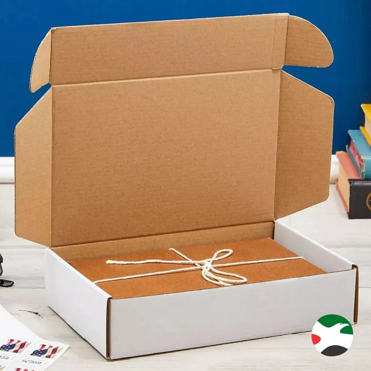 جعبه های پستی سفید DCGPAC، مخصوص تجارت الکترونیک، (10 عدد در بسته) جعبه های پستی برای کسب و کارهای کوچک، (10x7.5x2.5 سانتی متر) جعبه های حمل و نقل مقوایی 3 لایه محکم، جعبه های کوچک مقوایی اسباب کشی، جعبه های عمده جعبه های پستی سفید DCGPAC، مخصوص تجارت الکترونیک، (10 عدد در بسته) جعبه های پستی برای کسب و کارهای کوچک، (10x7.5x2.5 سانتی متر) جعبه های حمل و نقل مقوایی 3 لایه محکم، جعبه های کوچک مقوایی اسباب کشی، جعبه های عمده