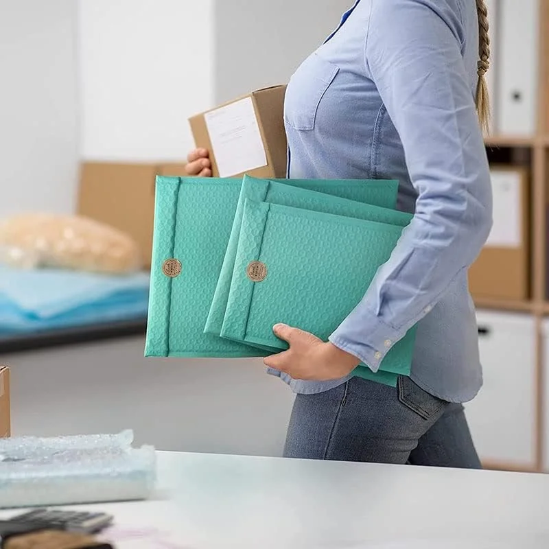 50 عدد پاکت پستی حبابدار پلی، کیسه بسته بندی برای کسب و کارهای کوچک، پاکت های حبابدار (رنگ: D، اندازه: 18 * 23 سانتی متر)