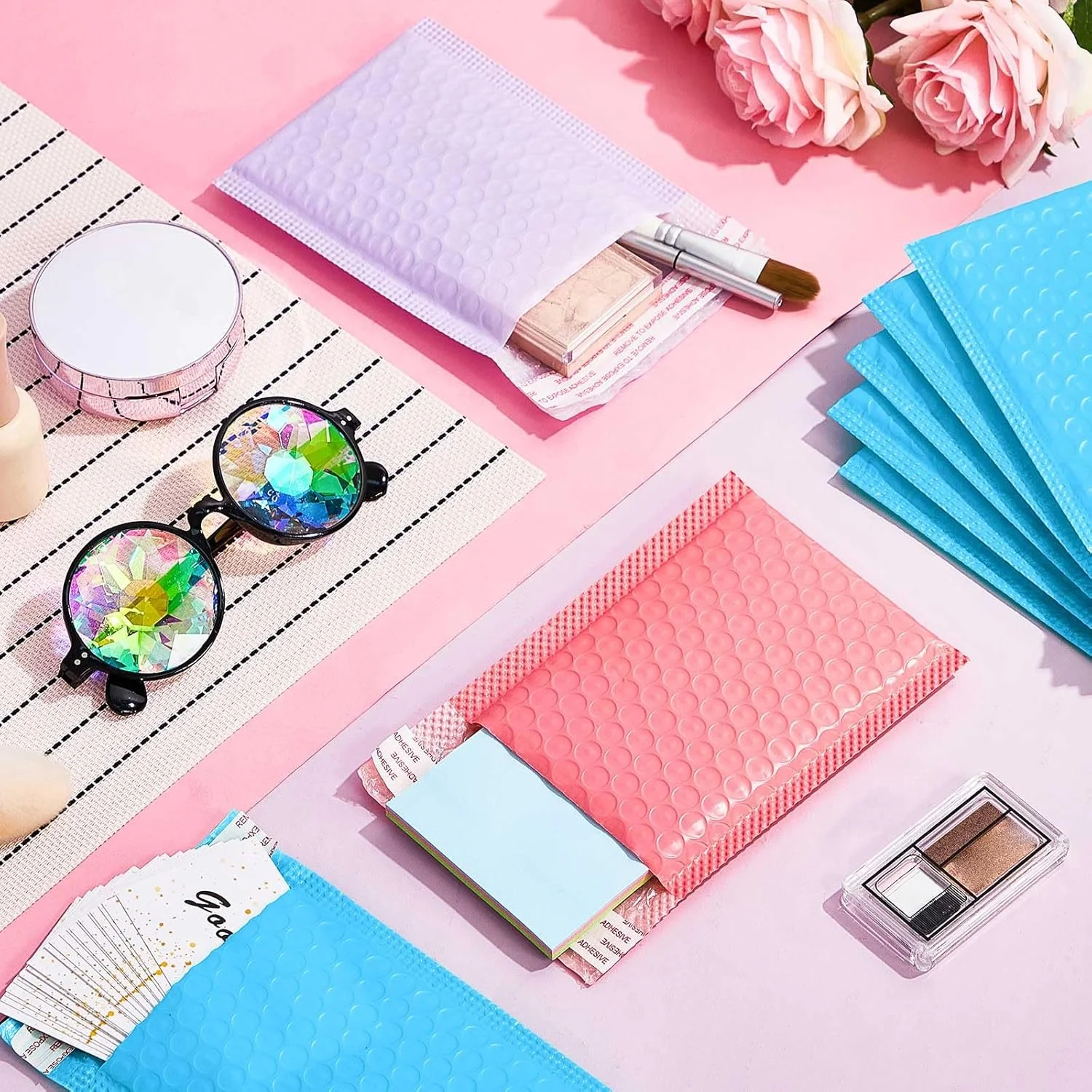 بسته 162 عددی پاکت پستی حبابدار Henoyso سایز 4x6 اینچ، پاکت های پستی پلی اتیلن عمده چسب دار خود چسب، کیسه های پستی بالشتکی، پاکت های بسته بندی ضد آب برای بسته بندی پستی تجاری