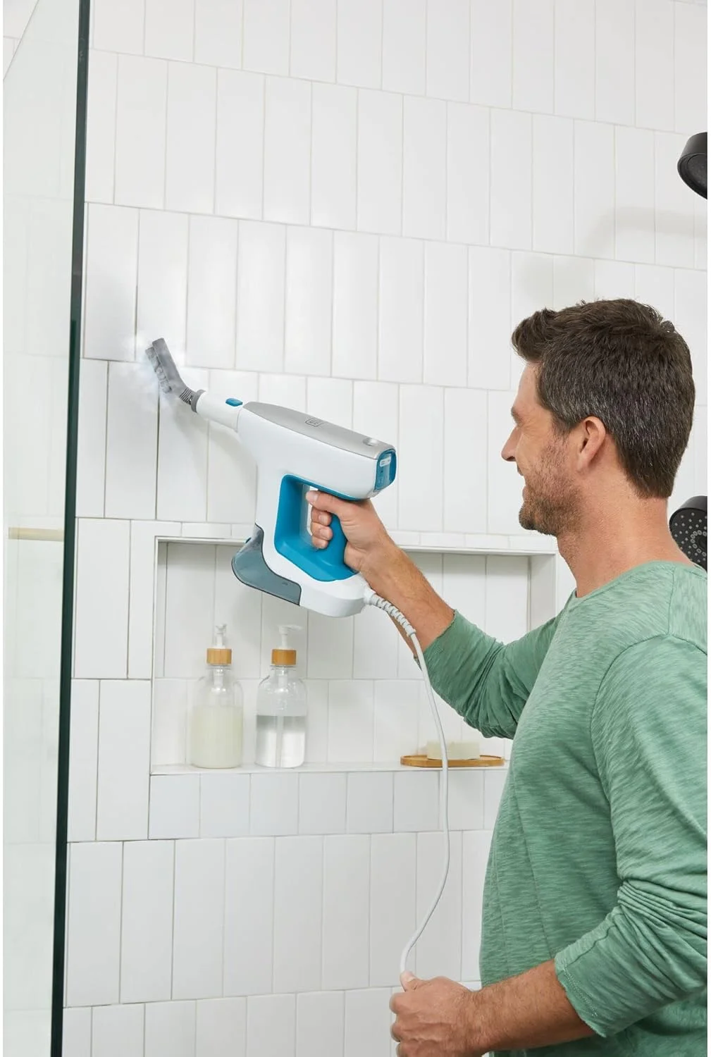 بخارشوی چند منظوره بلک اند دکر مدل SteamSystem BHSM15FX10-QS با توان 1500 وات به همراه 10 لوازم جانبی - از بین بردن 99.9% باکتری ها و میکروب ها بدون مواد شیمیایی - زمان گرم شدن 30 ثانیه