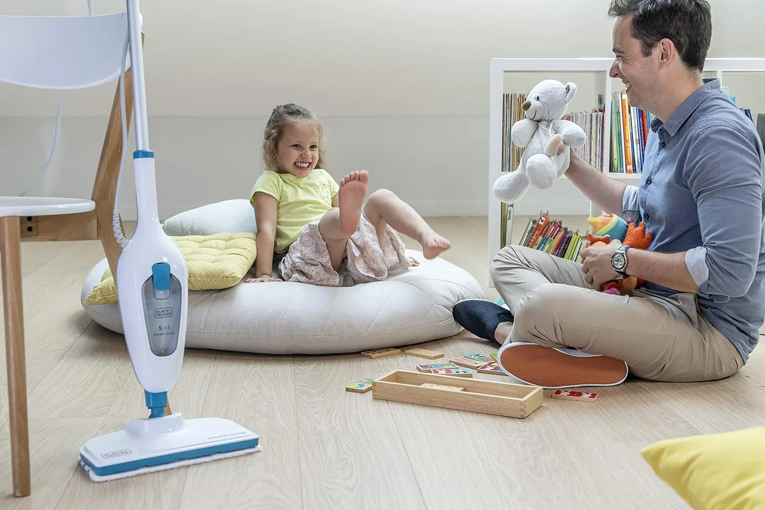 بخارشوی چند منظوره 10 در 1 بلک اند دکر مدل FSMH13E10-QS (1300 وات، تمیز کننده بخار برای نظافت بهداشتی، مجموعه لوازم جانبی بزرگ + بخارشوی دستی قابل جدا شدن، استفاده آسان)