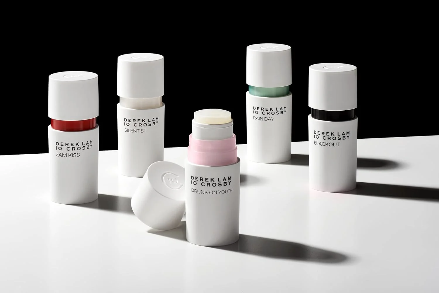 عطر جامد زنانه 2Am Kiss by Derek Lam - 3.5 گرم عطر جامد زنانه 2Am Kiss by Derek Lam - 3.5 گرم