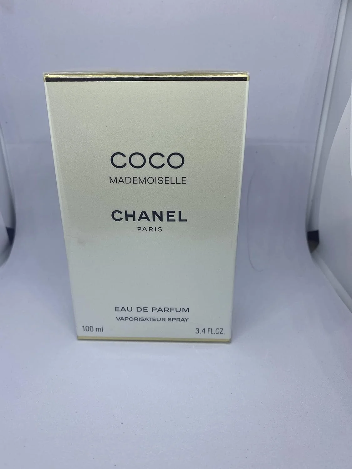 عطر کوکو مادمازل شنل ادو پرفیوم اسپری 100 میل (زنانه) عطر کوکو مادمازل شنل ادو پرفیوم اسپری 100 میل (زنانه)