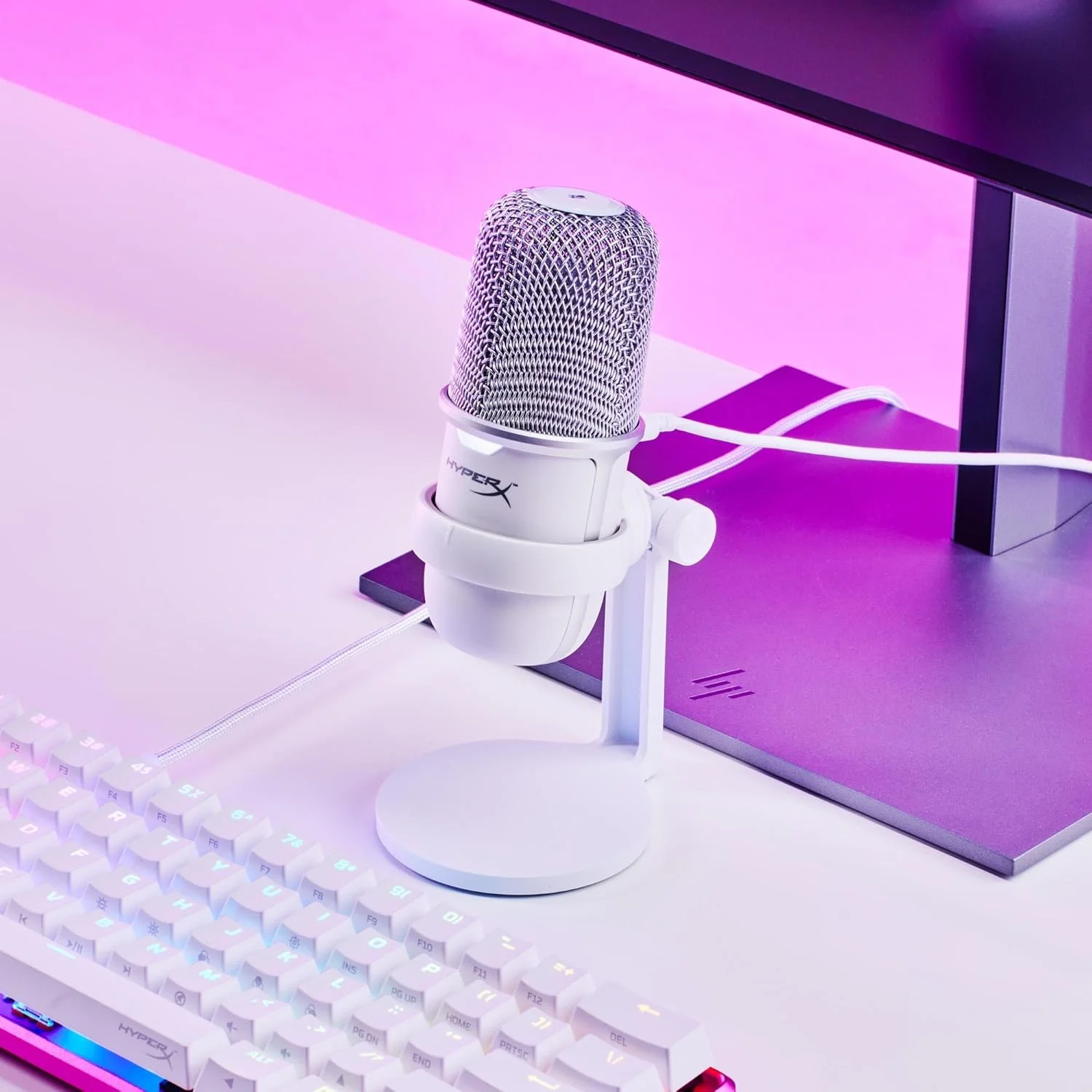 میکروفون گیمینگ USB کاندنسر HyperX SoloCast - ارتقاء 24 بیتی - برای PC، PS4 و Mac، سنسور ضربه ای برای قطع صدا، الگوی قطبی کاردیوئید، گیمینگ، استریمینگ، پادکست، Twitch، YouTube، Discord (519T2AA) میکروفون گیمینگ USB کاندنسر HyperX SoloCast - ارتقاء 24 بیتی - برای PC، PS4 و Mac، سنسور ضربه ای برای قطع صدا، الگوی قطبی کاردیوئید، گیمینگ، استریمینگ، پادکست، Twitch، YouTube، Discord (519T2AA)