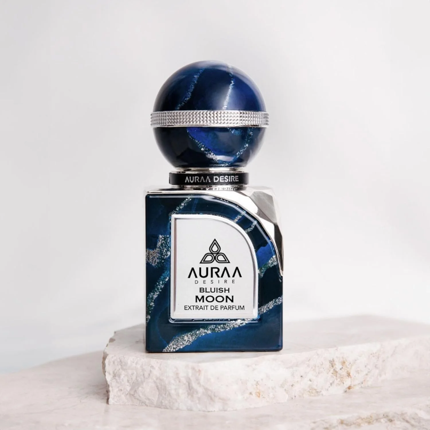 عطر ادکلن مردانه و زنانه Auraa Desire مدل Bluish Moon Extrait de Parfum (100 میلی لیتر)