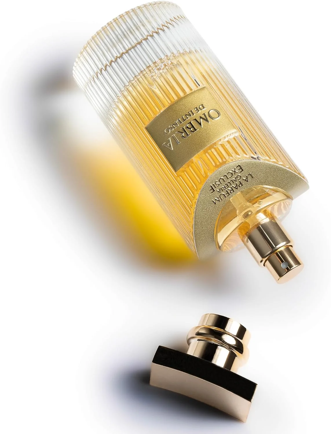 LA PARFUM GALLERIA | Ombria De Intenso | یک اسپری از رایحه ای که جذابیت بی نهایت به شما می بخشد | عطر مردانه و زنانه | ماندگاری طولانی | ادو پرفیوم | 100 میلی لیتر LA PARFUM GALLERIA | Ombria De Intenso | یک اسپری از رایحه ای که جذابیت بی نهایت به شما می بخشد | عطر مردانه و زنانه | ماندگاری طولانی | ادو پرفیوم | 100 میلی لیتر