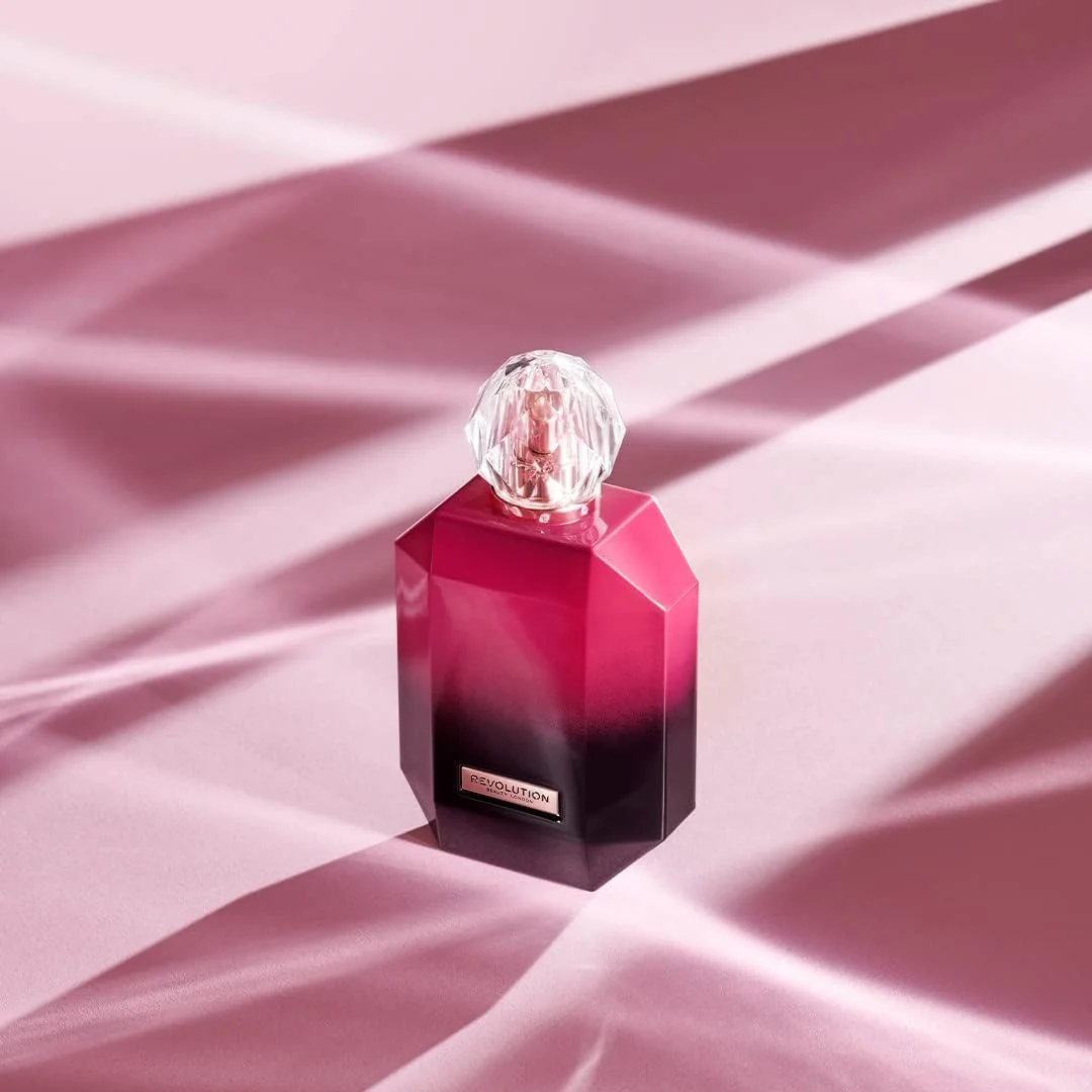 عطر زنانه رولوشن بیوتی لندن مدل Passion Eau De Toilette حجم 100 میلی لیتر عطر زنانه رولوشن بیوتی لندن مدل Passion Eau De Toilette حجم 100 میلی لیتر