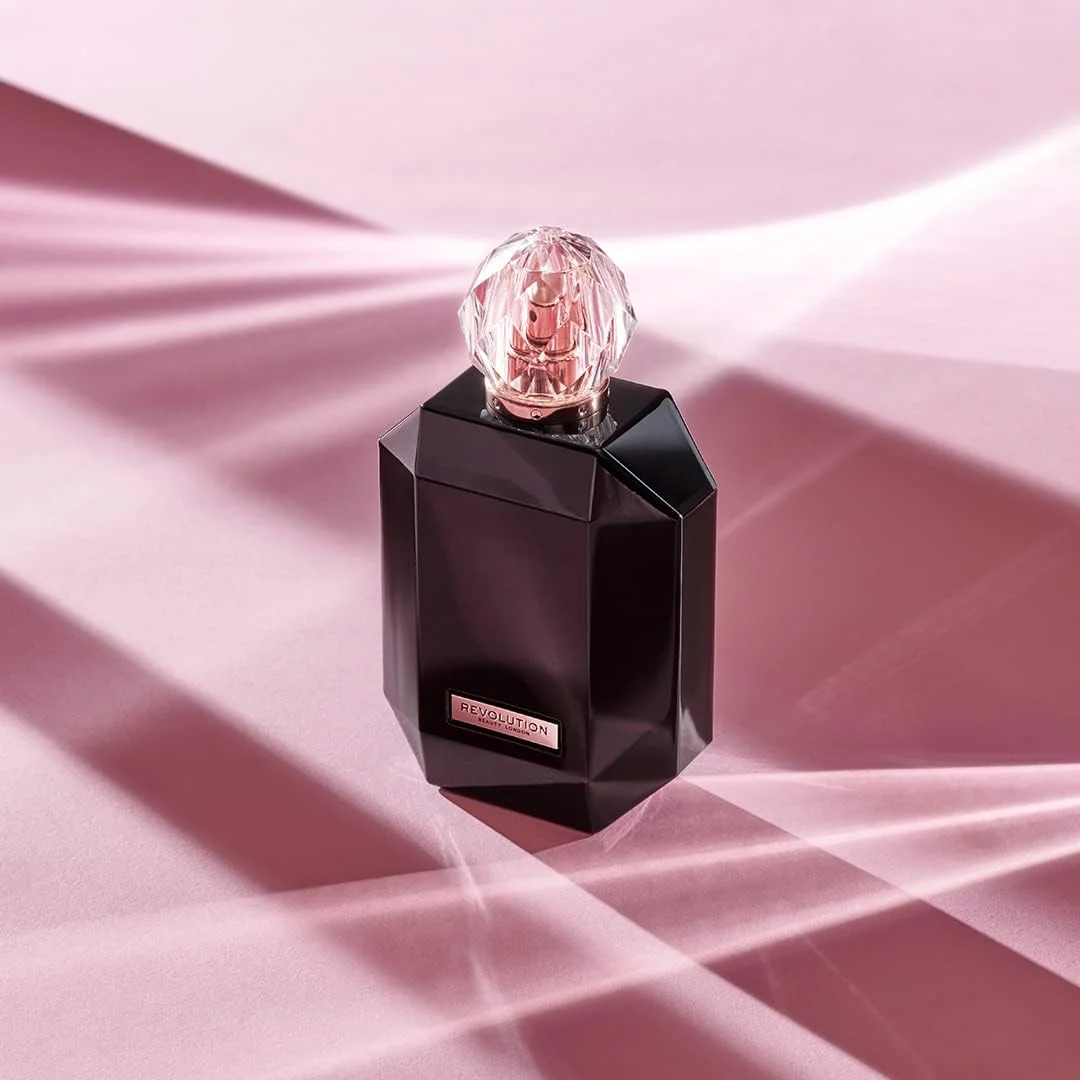 ادکلن زنانه رولوشن بیوتی لاندن مدل Fragranceary Noir حجم 100 میل ادکلن زنانه رولوشن بیوتی لاندن مدل Fragranceary Noir حجم 100 میل