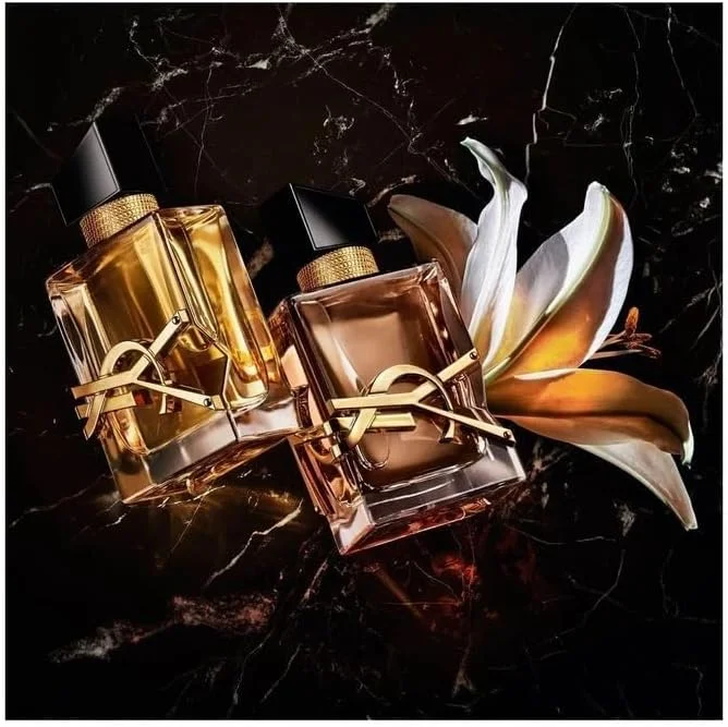 ادو پرفیوم زنانه ایو سن لوران Libre Flowers & Flames حجم 50 میل ادو پرفیوم زنانه ایو سن لوران Libre Flowers & Flames حجم 50 میل