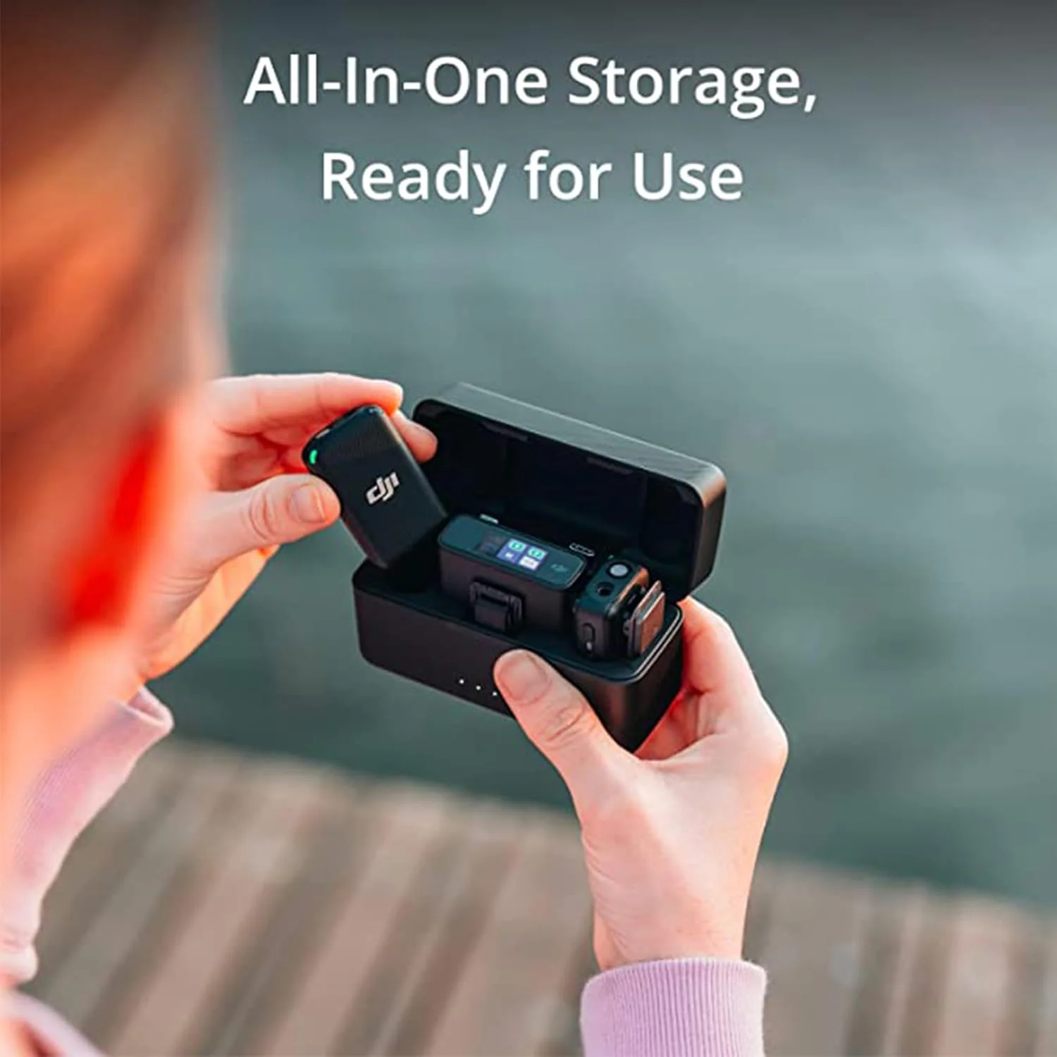 سیستم میکروفون بیسیم دو نفره DJI Mic 2 با صفحه لمسی OLED و دو میکروفون یقهای کندانسر سیستم میکروفون بیسیم دو نفره DJI Mic 2 با صفحه لمسی OLED و دو میکروفون یقهای کندانسر
