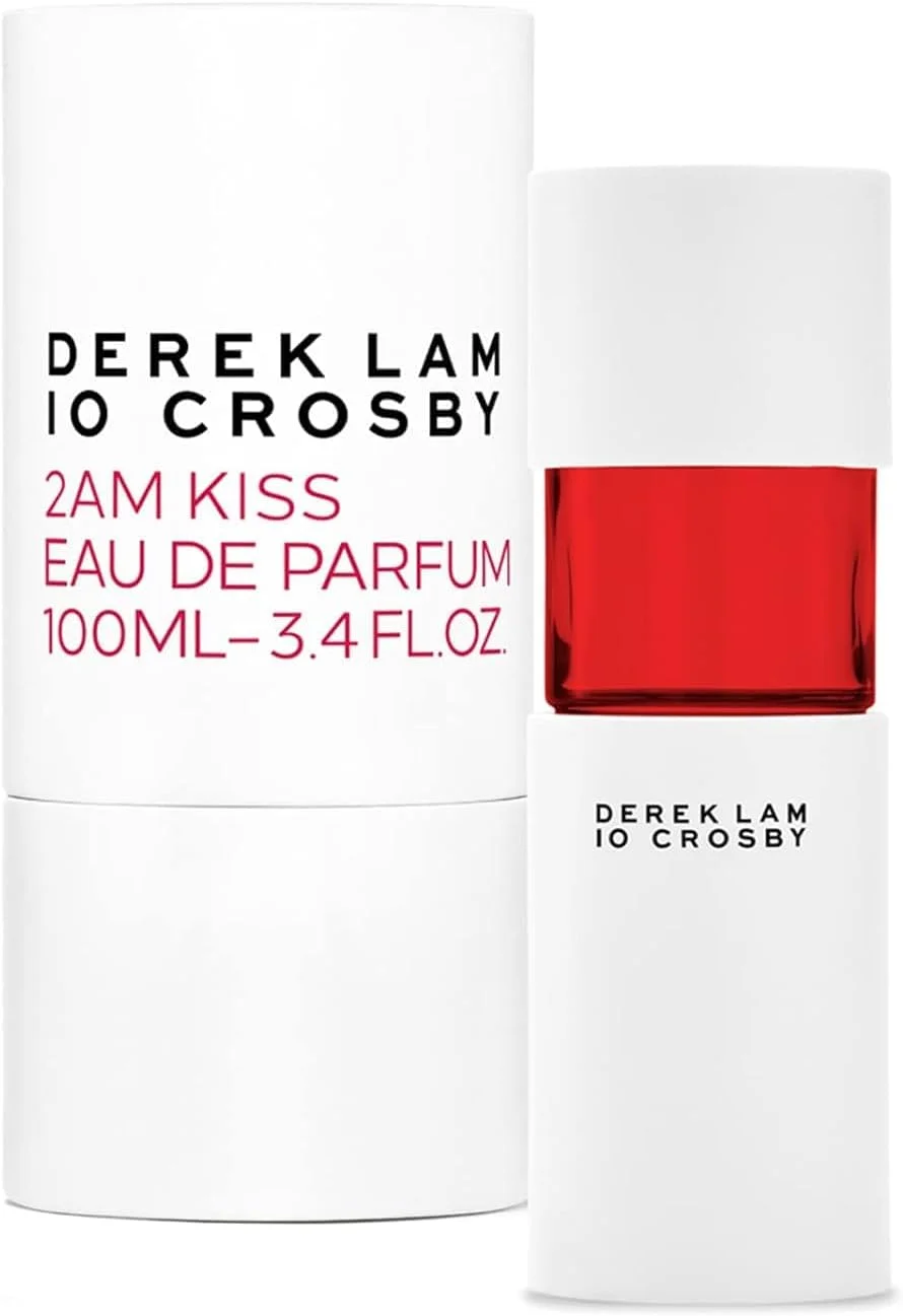 درک لام 10 کراسبی - 2AM Kiss - ادو پرفیوم 100 میلی لیتری - عطر زنانه - رایحه چوبی و کهربا - اسپری عطر با رایحه انجیر شیرین، دارچین تند و آکوردهای کارامل گرم