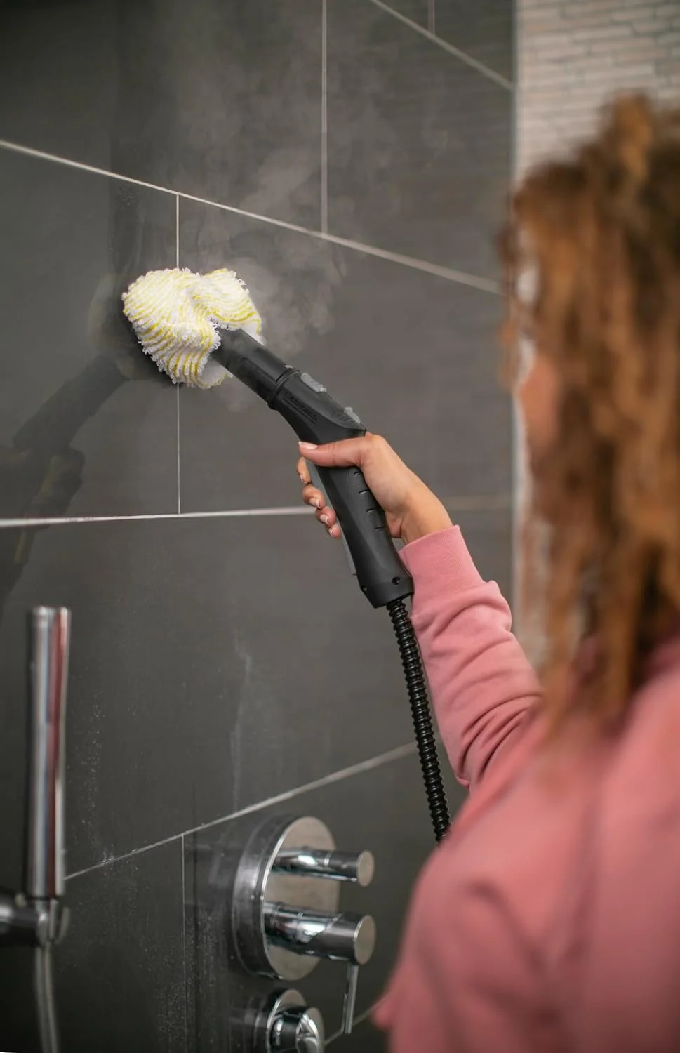 بخارشوی کارچر SC 2 Deluxe EasyFix، تمیز کردن بدون مواد شیمیایی برای کف‌های سخت، آشپزخانه‌ها و حمام‌ها، 1500 وات، با نمایشگر LED و کیت لوازم جانبی