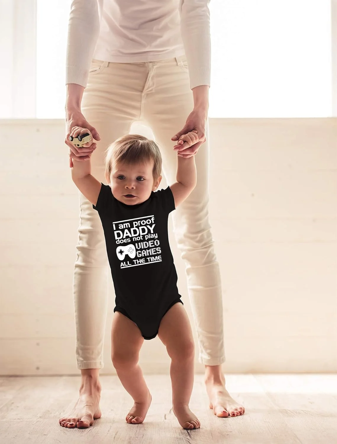 من مدرکی هستم که بابا تمام وقت بازی های ویدیویی انجام نمی دهد - اعلامیه خنده دار نوزاد - لباس نوزادی بامزه یک تکه من مدرکی هستم که بابا تمام وقت بازی های ویدیویی انجام نمی دهد - اعلامیه خنده دار نوزاد - لباس نوزادی بامزه یک تکه