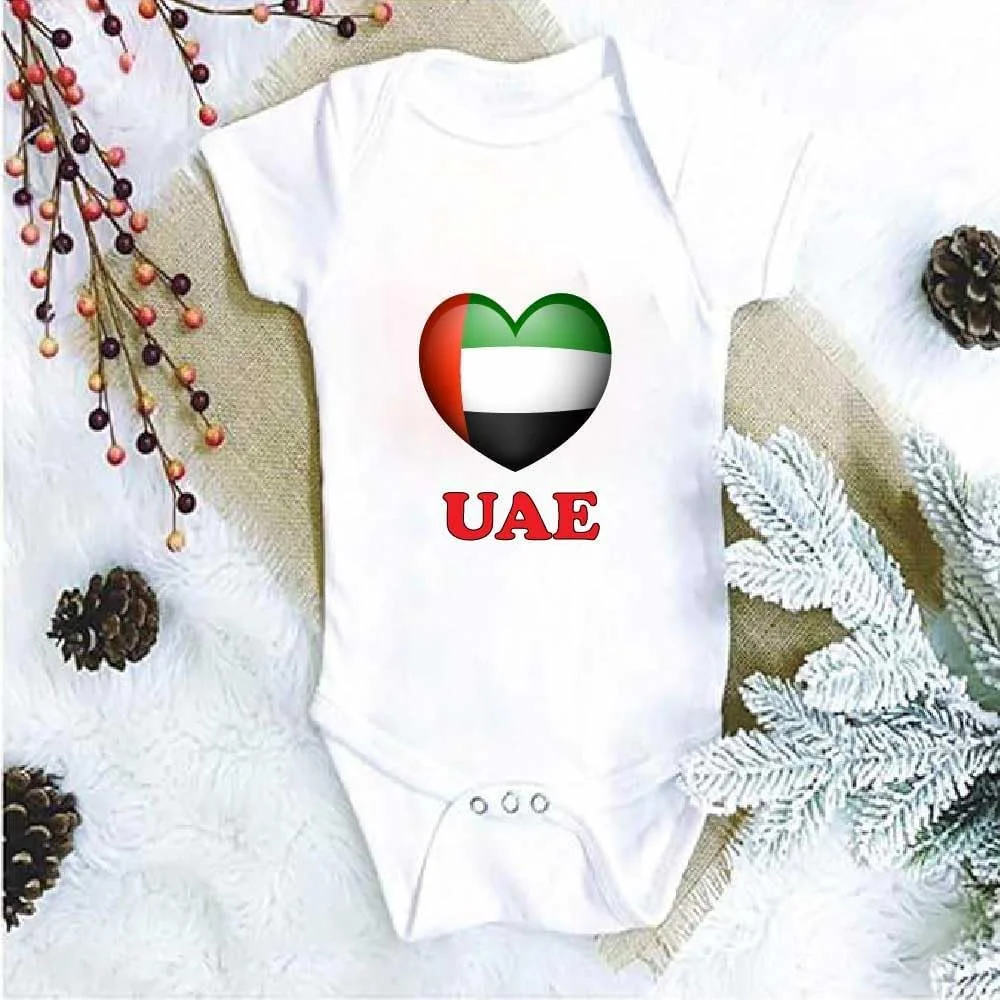 رامپر نوزادی امارات متحده عربی برای روز ملی، بادی آستین کوتاه унисекс، پارچه نرم 100% پنبه، لباس نوزادی راحت و شیک برای پسران و دختران، هدیه لباس عالی روز ملی رامپر نوزادی унисекс رامپر نوزادی امارات متحده عربی برای روز ملی، بادی آستین کوتاه унисекс، پارچه نرم 100% پنبه، لباس نوزادی راحت و شیک برای پسران و دختران، هدیه لباس عالی روز ملی رامپر نوزادی унисекс