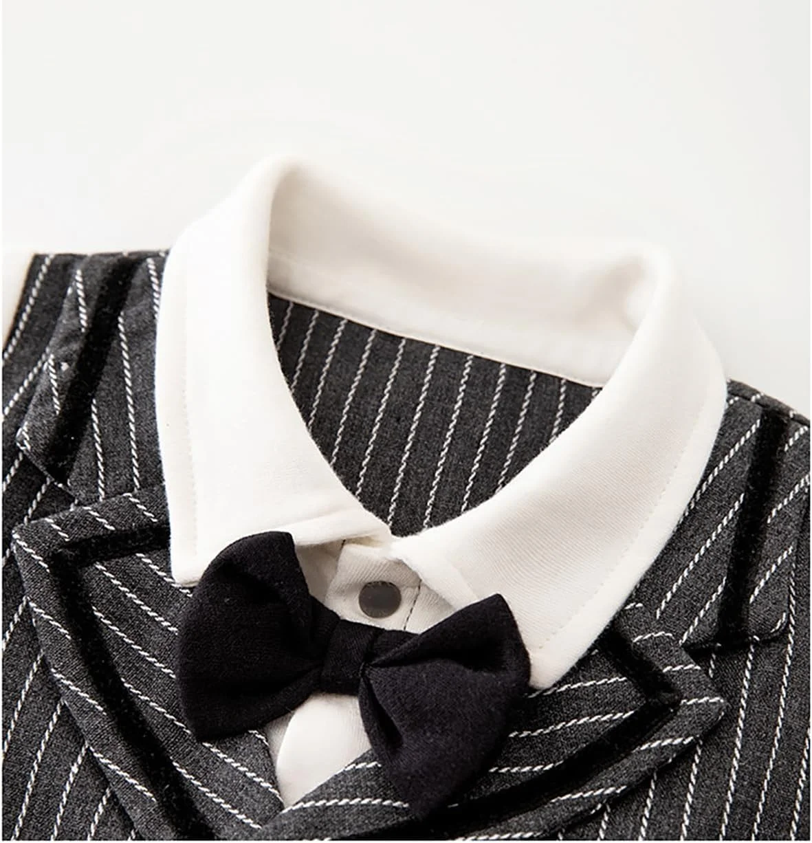 لباس جنتلمن نوزاد پسر، رامپر، بادی، سرهمی با پاپیون، کت و شلوار، پیراهن سفید، جلیقه لباس جنتلمن نوزاد پسر، رامپر، بادی، سرهمی با پاپیون، کت و شلوار، پیراهن سفید، جلیقه