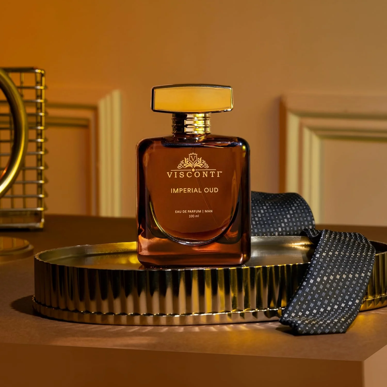 ادکلن مردانه ویسکونتی Imperial OUD Eau De Parfum با رایحه ماندگار عود، نعناع هندی و زعفران، رایحه شرقی و ضد لک، عطر لوکس ممتاز، 100 میلی لیتر ادکلن مردانه ویسکونتی Imperial OUD Eau De Parfum با رایحه ماندگار عود، نعناع هندی و زعفران، رایحه شرقی و ضد لک، عطر لوکس ممتاز، 100 میلی لیتر