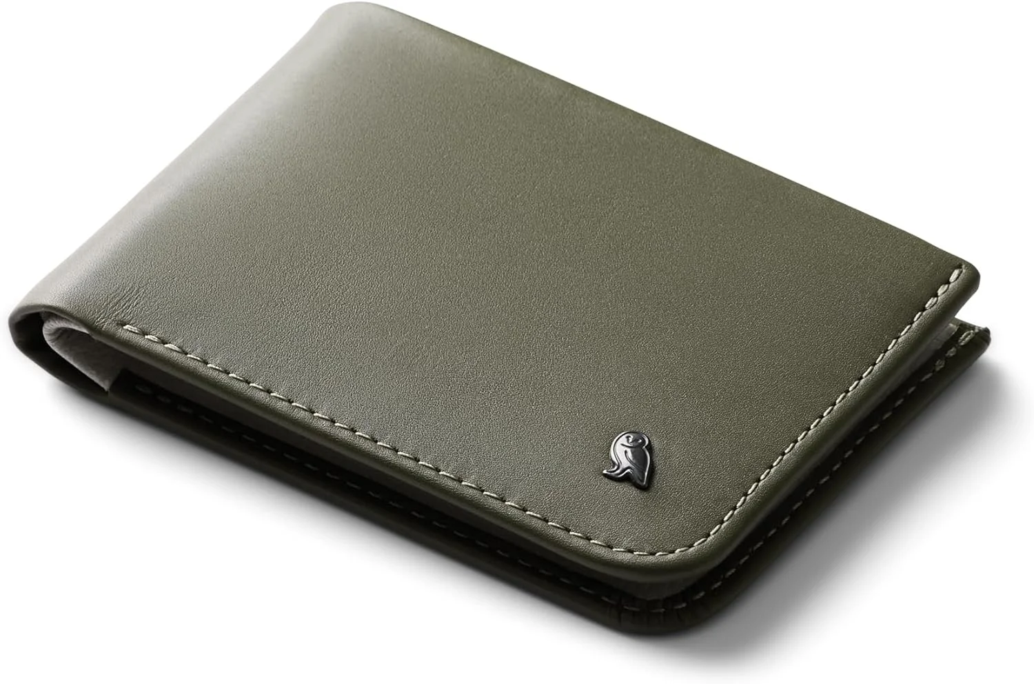 کیف پول چرمی باریک Bellroy Hide & Seek، نسخه های RFID موجود است (حداکثر 12 کارت و پول نقد)
