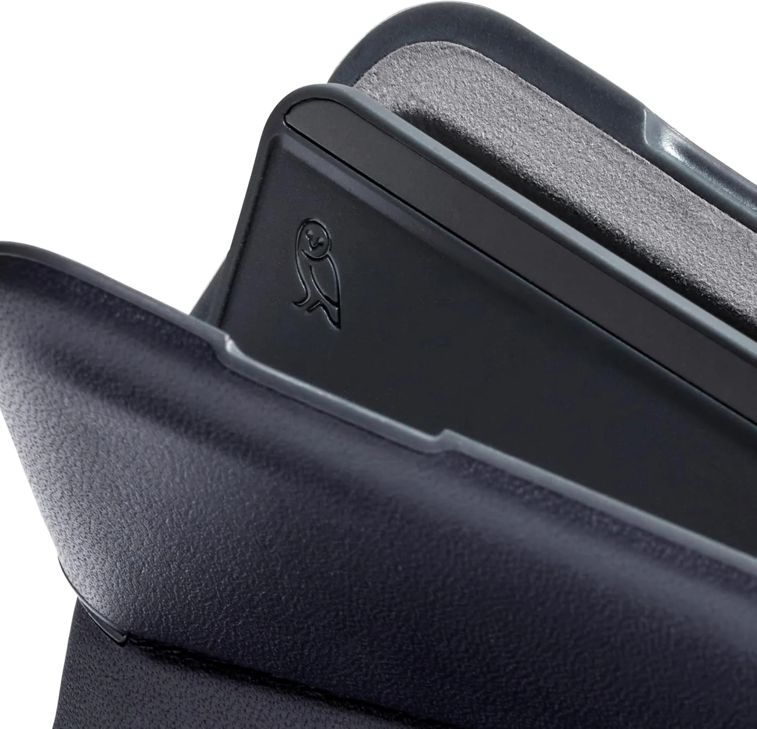 کیف کارت Bellroy Flip Case Second Edition – (کیف کارت، کیف پول هاردشل) - سرمه ای