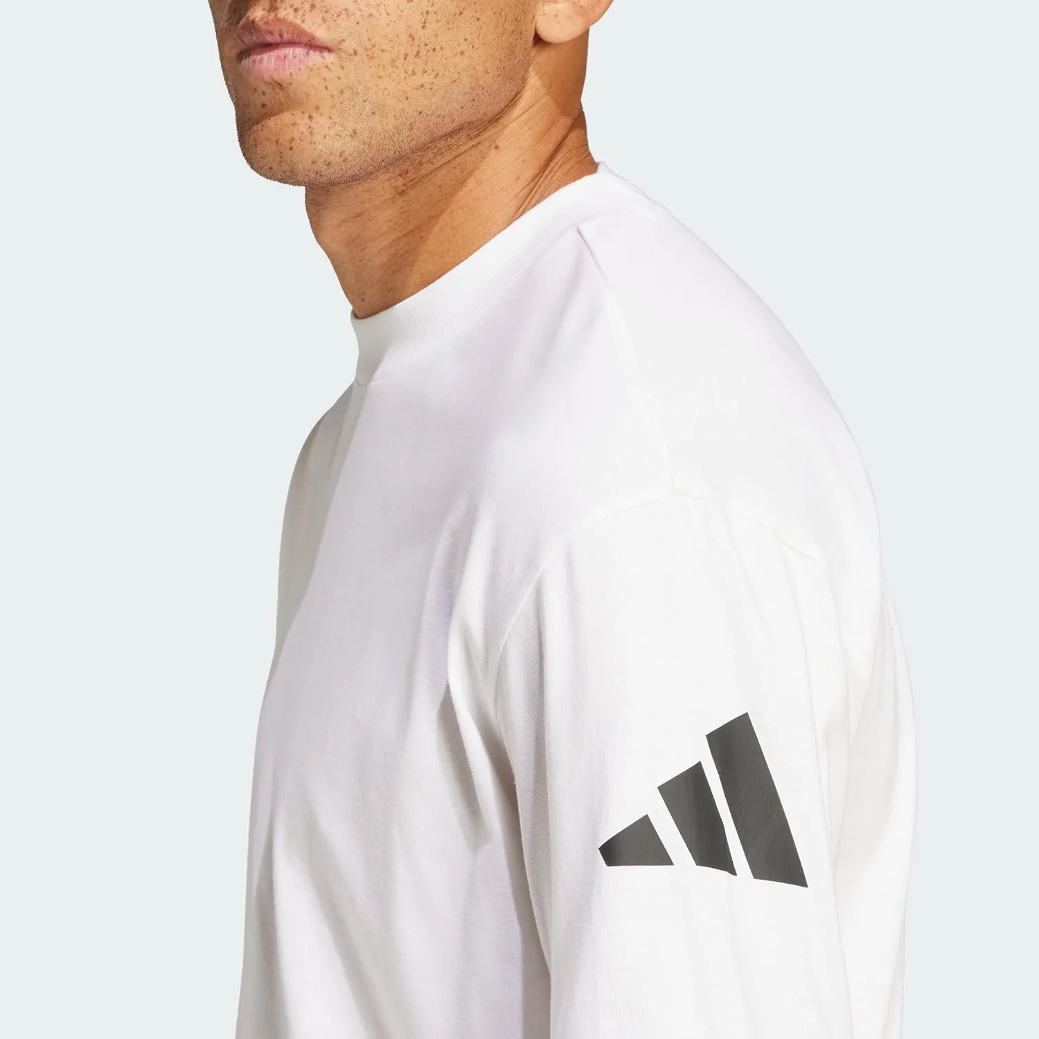 تی شرت مردانه آدیداس مدل Essentials Lose Fit Three Bar Tee