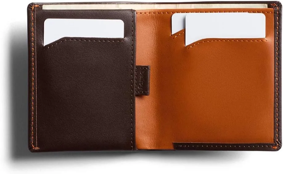 کیف پول چرمی باریک Bellroy Note Sleeve، نسخه های RFID موجود است (حداکثر 11 کارت و پول نقد)