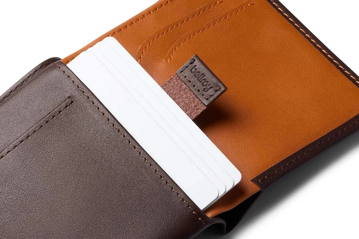 کیف پول چرمی باریک Bellroy Note Sleeve، نسخه های RFID موجود است (حداکثر 11 کارت و پول نقد)