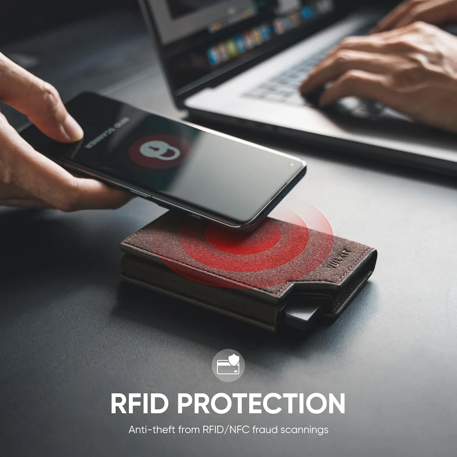 کیف پول مردانه VULKIT، جیر ممتاز، مینیمالیستی، دارای محفظه کارت پاپ آپ، مسدود کننده RFID، بسته شدن مغناطیسی، کیف پول چرمی با پنجره شناسایی برای پول نقد و کارت های اعتباری تا 11 کارت