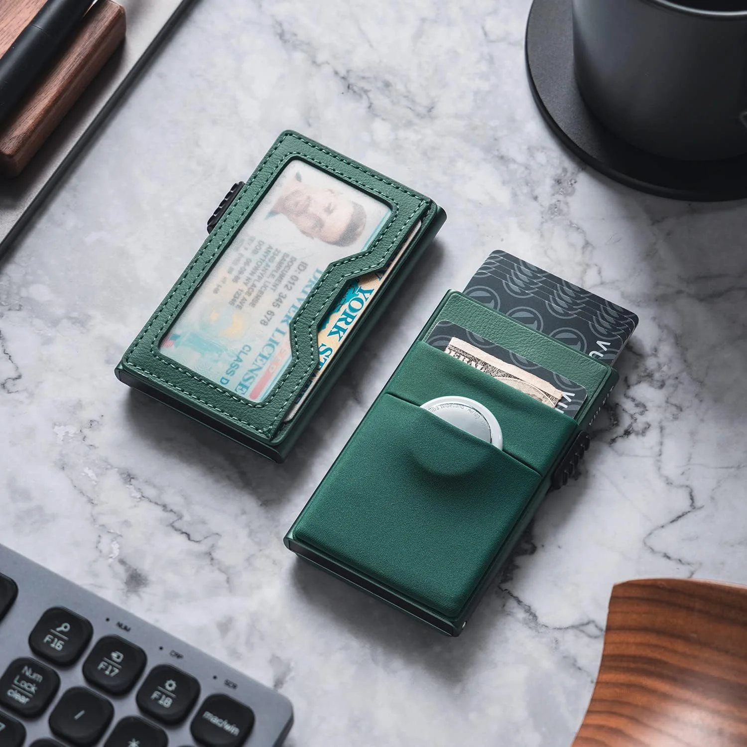 کیف پول مینیمالیستی VULKIT با جای کارت شناسایی، جیب EDC، جا کارتی پاپ آپ، محافظ RFID، طراحی باریک مناسب برای ایرتگ، پول نقد، سکه و کارت های اعتباری