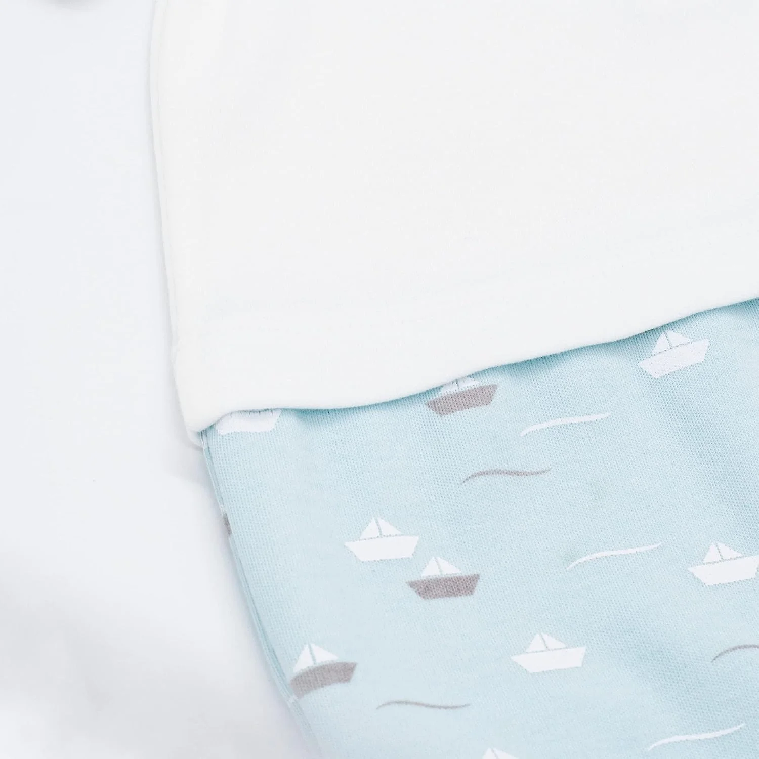 رامپر نخی 100% ماه با یقه رامپر نخی 100% ماه با یقه