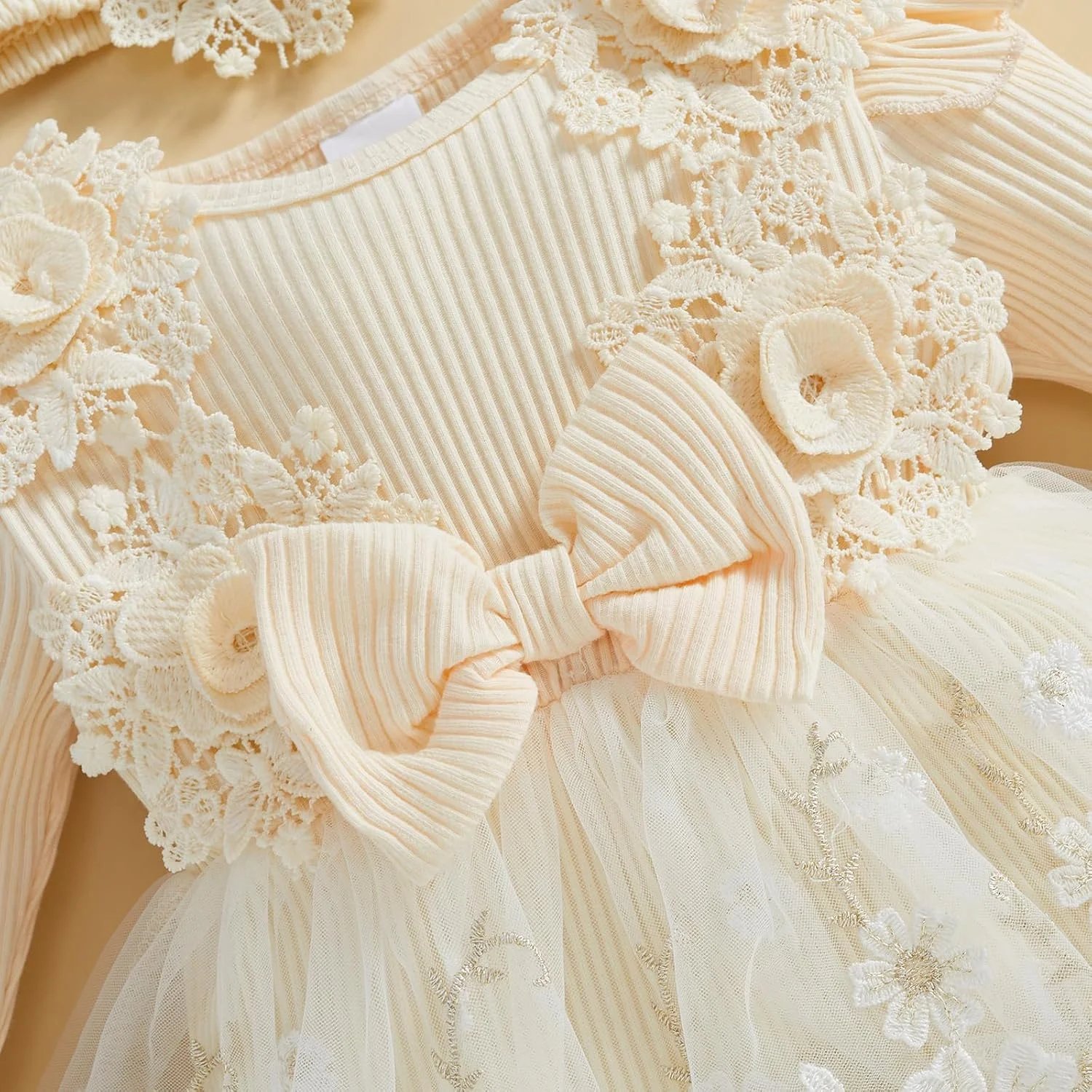 لباس سرهمی نوزاد دخترانه، لباس سرهمی توری گلدار، لباس جشنواره پاییز و زمستان نوزاد به همراه هدبند لباس سرهمی نوزاد دخترانه، لباس سرهمی توری گلدار، لباس جشنواره پاییز و زمستان نوزاد به همراه هدبند