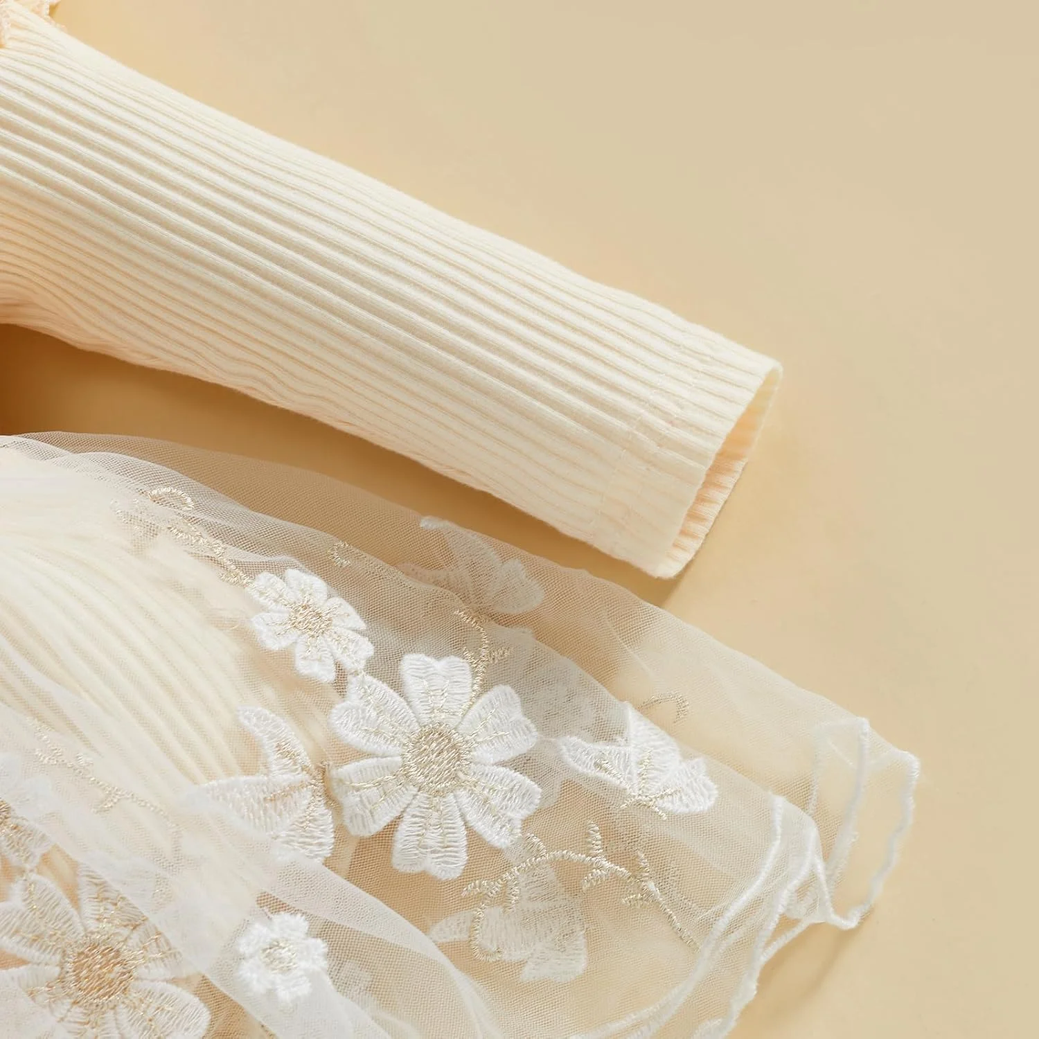 لباس سرهمی نوزاد دخترانه، لباس سرهمی توری گلدار، لباس جشنواره پاییز و زمستان نوزاد به همراه هدبند لباس سرهمی نوزاد دخترانه، لباس سرهمی توری گلدار، لباس جشنواره پاییز و زمستان نوزاد به همراه هدبند