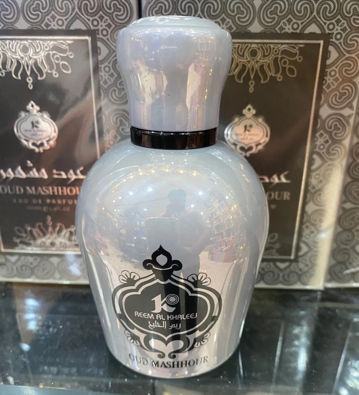 عطر ادو پرفیوم عود مشهور از ریم الخلیج، بطری عطر خوشبو