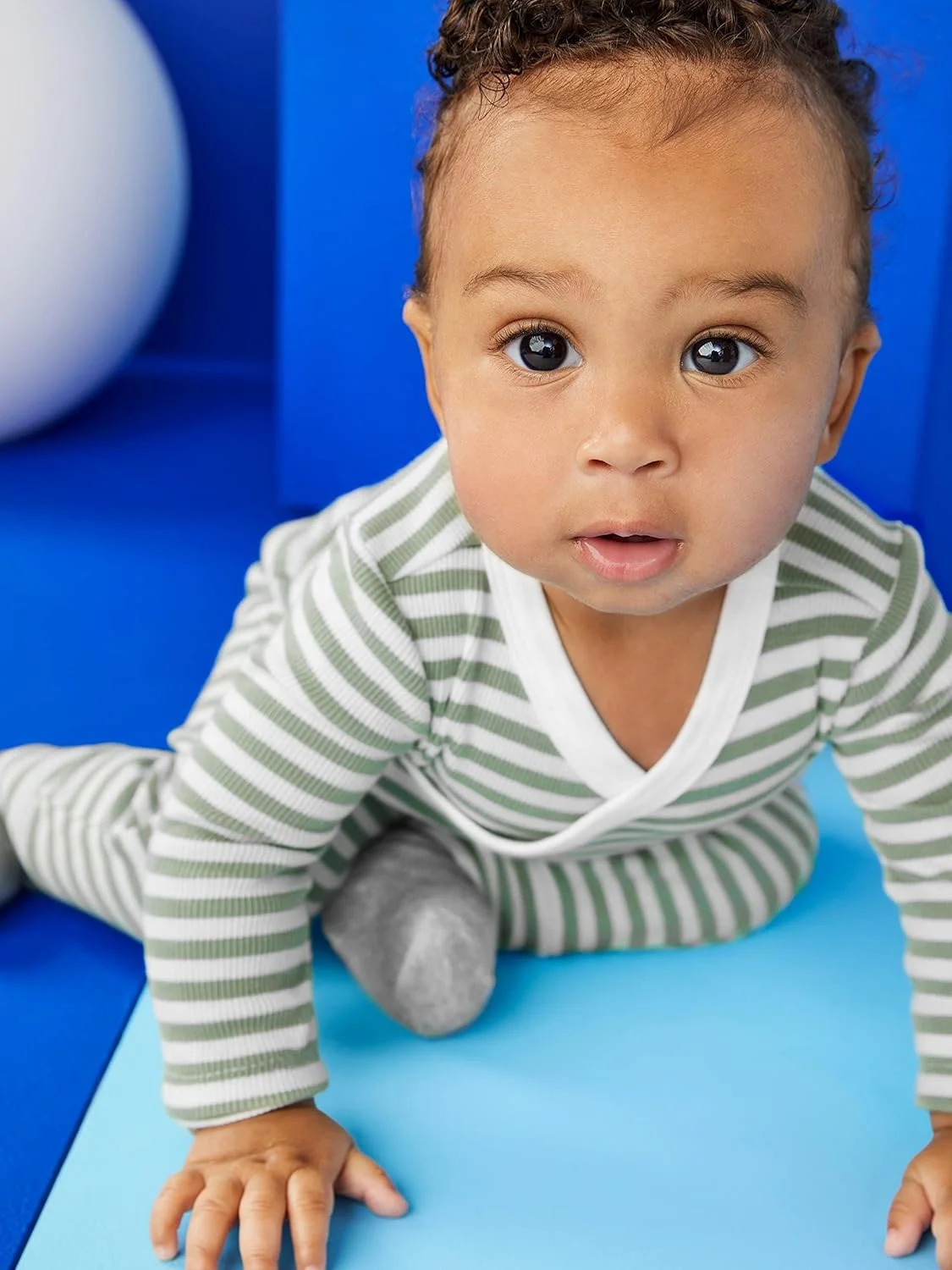 شلوار بافت دار 4 عددی پسرانه Simple Joys by Carter's Baby