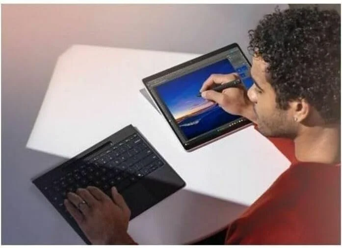 تبلت مایکروسافت Surface Pro 11 Copilot+ PC - 13 اینچ - فناوری vPro - 16 گیگابایت رم - 256 گیگابایت SSD - ویندوز 11 پرو - مشکی تبلت مایکروسافت Surface Pro 11 Copilot+ PC - 13 اینچ - فناوری vPro - 16 گیگابایت رم - 256 گیگابایت SSD - ویندوز 11 پرو - مشکی
