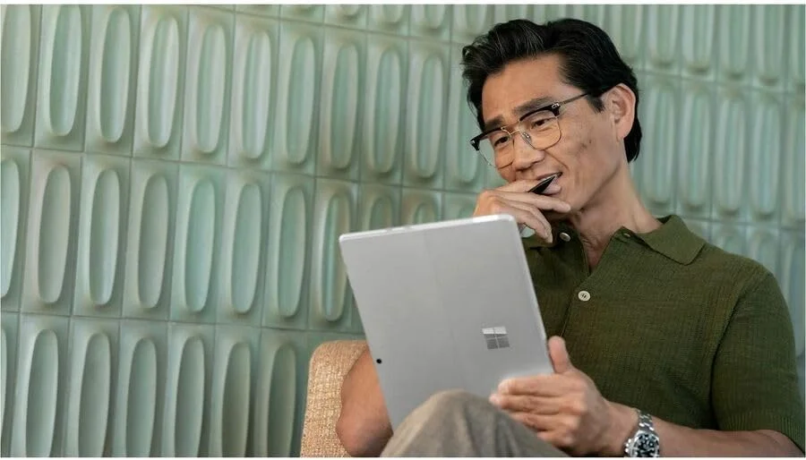 تبلت مایکروسافت سرفیس پرو 10 - 13 اینچ - فناوری vPro - 16 گیگابایت رم - 256 گیگابایت SSD - ویندوز 11 پرو - 5G - پلاتینیوم تبلت مایکروسافت سرفیس پرو 10 - 13 اینچ - فناوری vPro - 16 گیگابایت رم - 256 گیگابایت SSD - ویندوز 11 پرو - 5G - پلاتینیوم