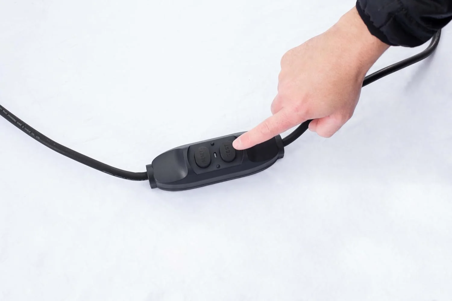 گرمکن استخر بست وی 2800 وات 42.6x26.6x18.7 سانتی متر