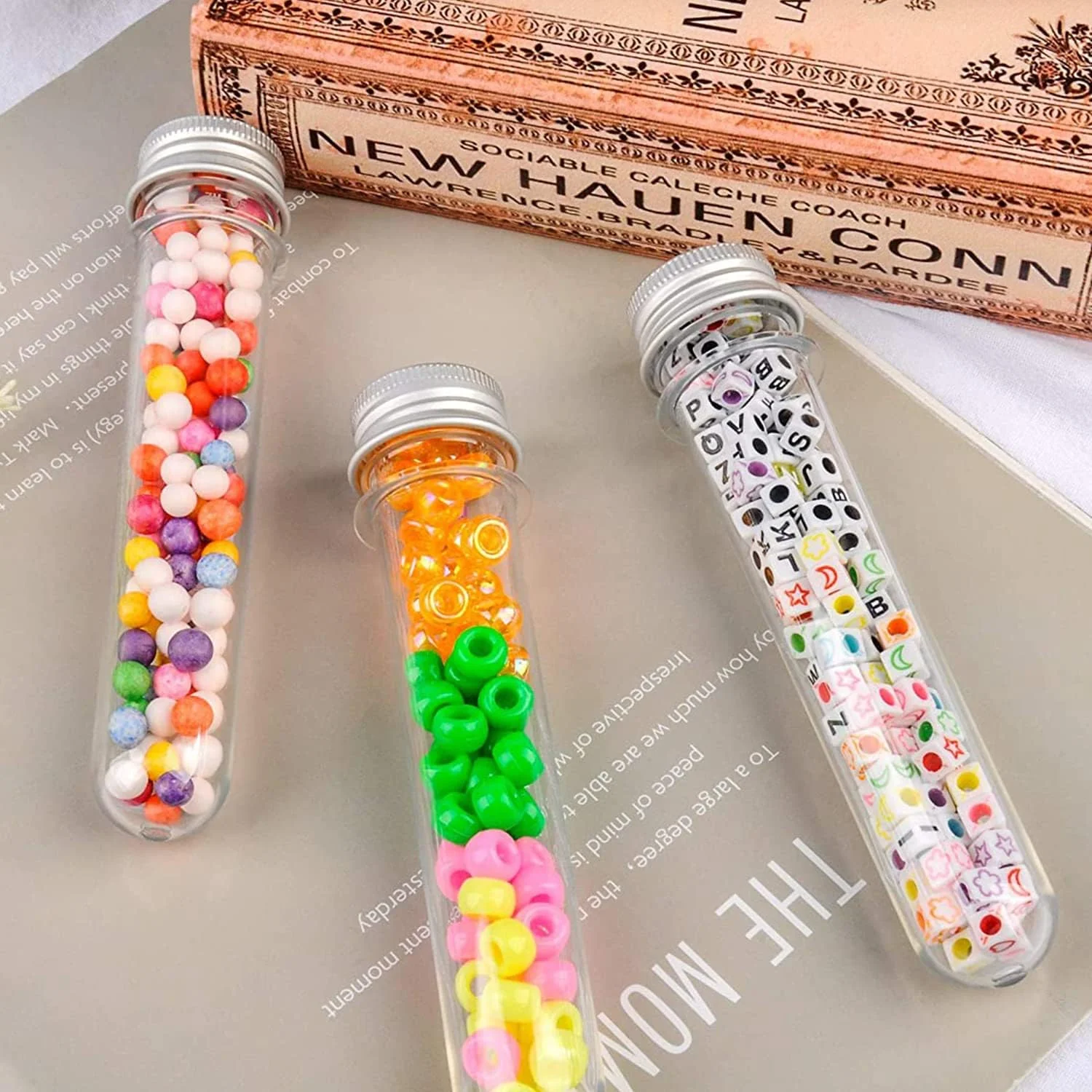 لوله آزمایش پلاستیکی شفاف KASTWAVE، بسته 25 عددی، 31x140 میلی‌متر (40 میلی‌لیتر) با درب‌های پیچی برای نگهداری نمک، نمک حمام، لوازم کلاس درس، و ظروف نگهداری