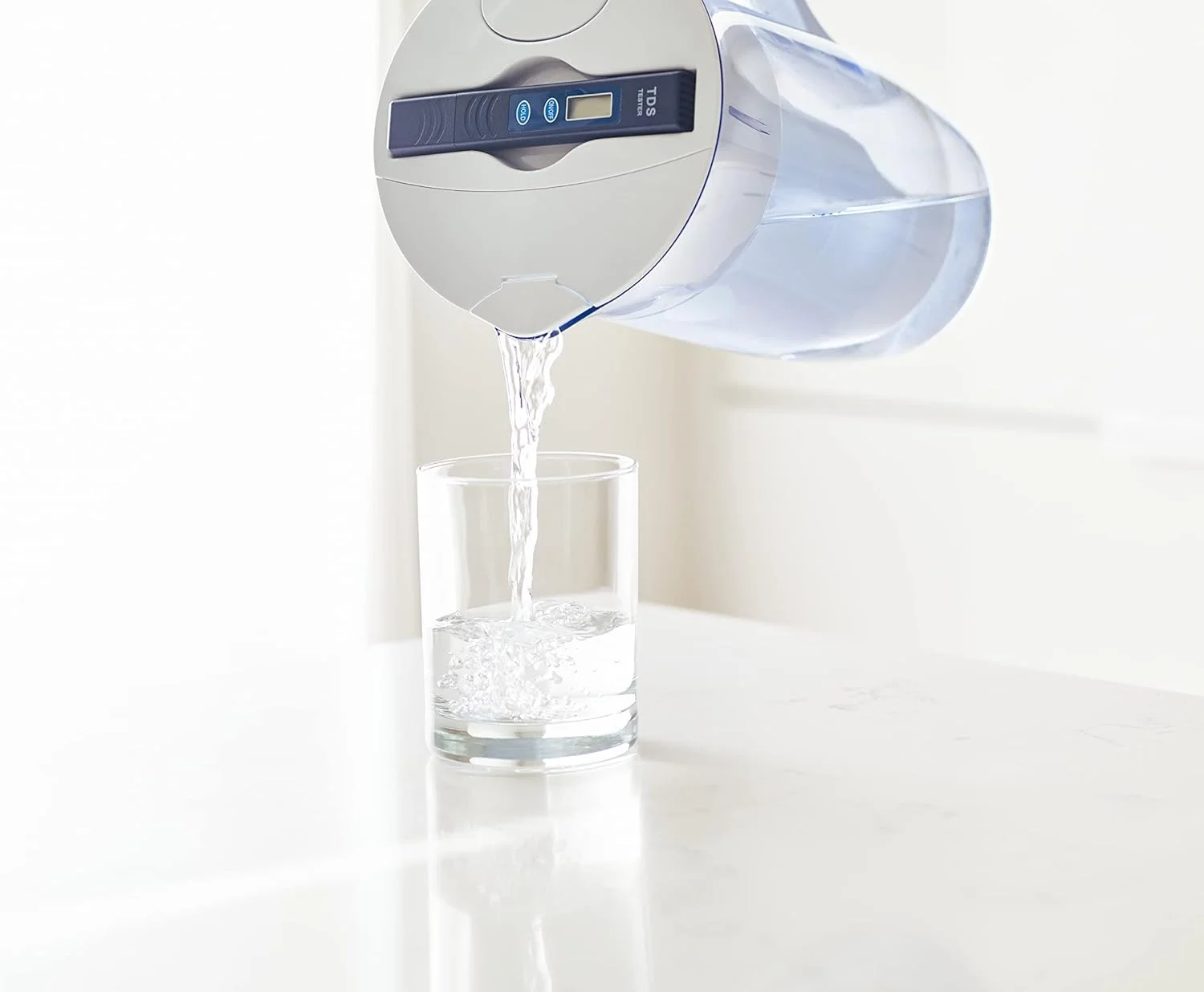 پارچ تصفیه آب 10 فنجانی ZeroWater با فیلتر 5 مرحله ای و خروجی سریع - دارای گواهینامه IAPMO برای کاهش سرب، کروم و PFOA/PFOS پارچ تصفیه آب 10 فنجانی ZeroWater با فیلتر 5 مرحله ای و خروجی سریع - دارای گواهینامه IAPMO برای کاهش سرب، کروم و PFOA/PFOS