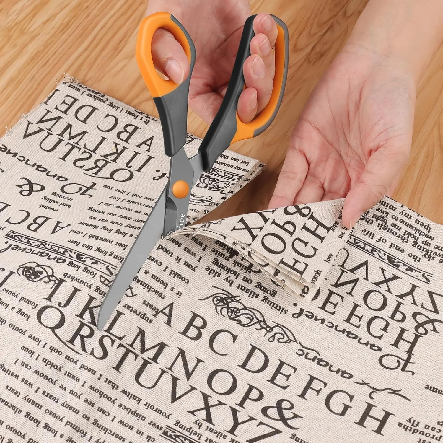 قیچی با روکش تیتانیوم Asdirne، قیچی های ممتاز همه منظوره، تیغه های فولادی ضد زنگ فوق العاده تیز، دسته راحت، عالی برای صنایع دستی، دفتر، مدرسه و استفاده روزمره، مشکی/نارنجی، 21.8 سانتی متر، بسته 3 عددی قیچی با روکش تیتانیوم Asdirne، قیچی های ممتاز همه منظوره، تیغه های فولادی ضد زنگ فوق العاده تیز، دسته راحت، عالی برای صنایع دستی، دفتر، مدرسه و استفاده روزمره، مشکی/نارنجی، 21.8 سانتی متر، بسته 3 عددی