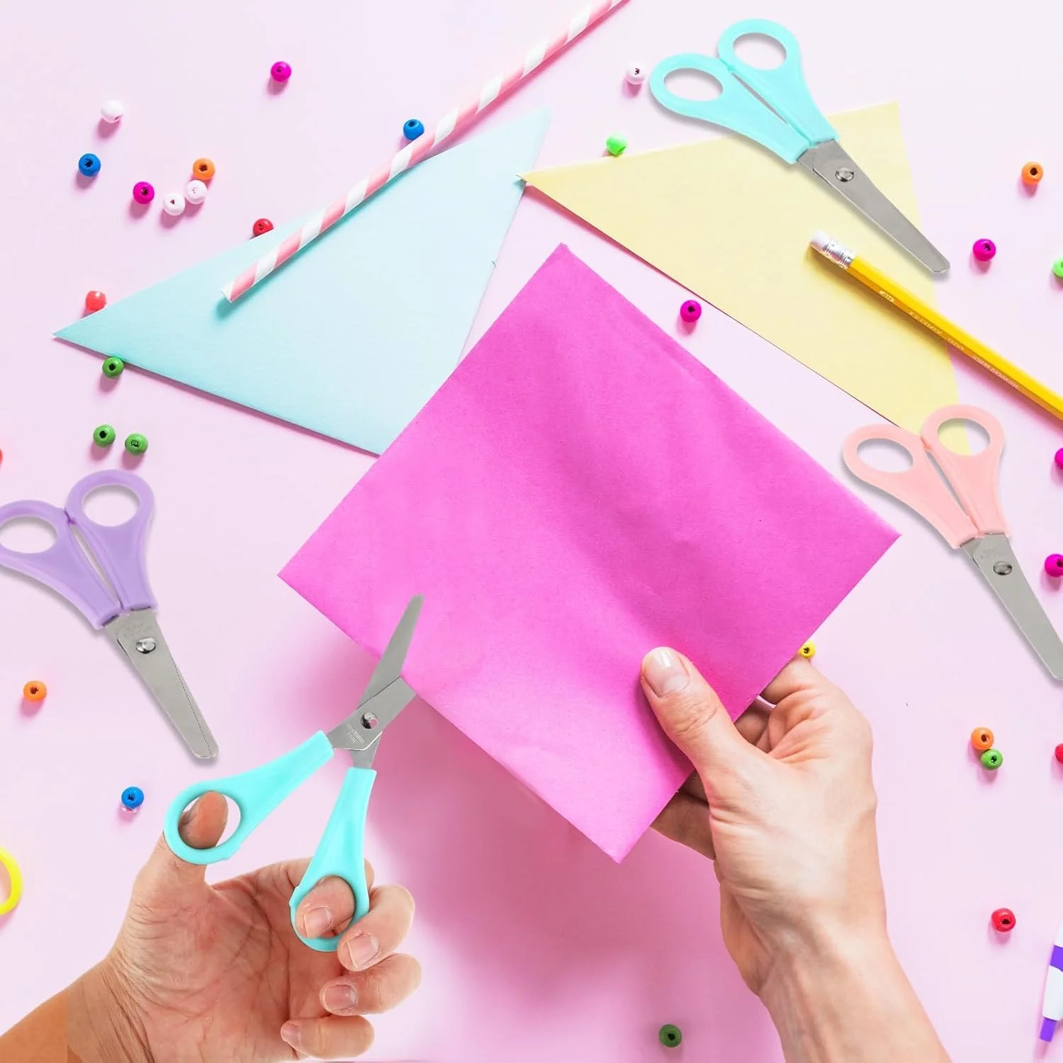 قیچی کوچک BIGTHREE، قیچی با نوک گرد، قیچی راحت برای راست دست ها و چپ دست ها، لوازم کاردستی کلاس درس برای معلم و دانش آموز، برش کاغذ، کاردستی خانوادگی، هنر DIY، 3 عدد (صورتی، آبی و بنفش) قیچی کوچک BIGTHREE، قیچی با نوک گرد، قیچی راحت برای راست دست ها و چپ دست ها، لوازم کاردستی کلاس درس برای معلم و دانش آموز، برش کاغذ، کاردستی خانوادگی، هنر DIY، 3 عدد (صورتی، آبی و بنفش)