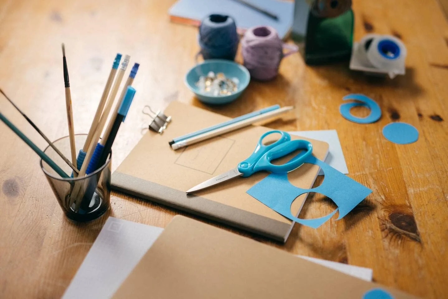 قیچی دانش آموزی فیسکارس 18 سانتی متر فیروزه ای قیچی دانش آموزی فیسکارس 18 سانتی متر فیروزه ای