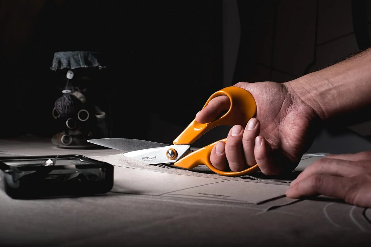 قیچی خیاطی فیسکارس، طول: 27 سانتی متر، تیغه فولاد ضد زنگ / دسته پلاستیکی، نارنجی، کلاسیک، 1005145 قیچی خیاطی فیسکارس، طول: 27 سانتی متر، تیغه فولاد ضد زنگ / دسته پلاستیکی، نارنجی، کلاسیک، 1005145