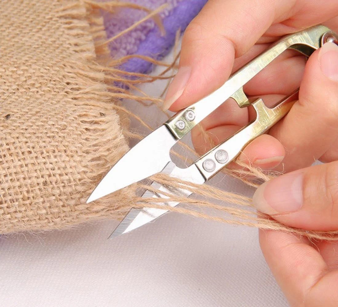 یوئتون بسته 5 عددی قیچی خیاطی صنایع دستی، قیچی نخ مهره ای شکل U، قیچی نخ لباس، گلدوزی نخ، قیچی صنایع دستی کوک متقاطع، قیچی نخ ماهیگیری